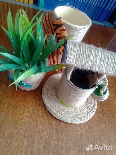 Русские сувениры, матрёшки,неваляшки