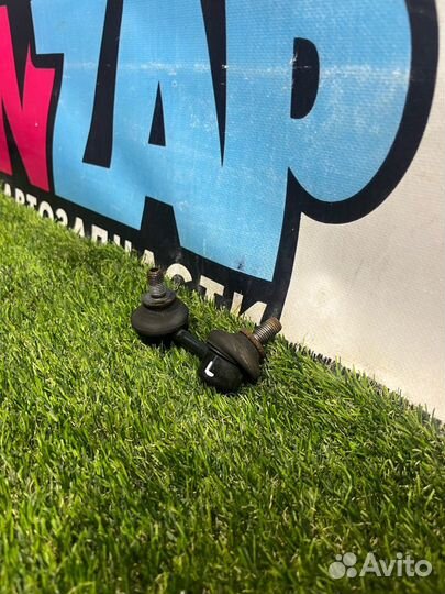 Стойка стабилизатора задняя левая Fiat 124 2018