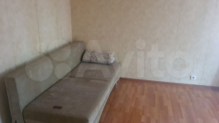 2-к. квартира, 42 м², 3/5 эт.