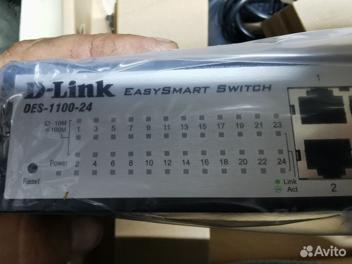 Коммутатор D-link