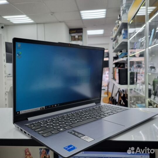 Lenovo Ideapad slim 3 15iah8(17016)