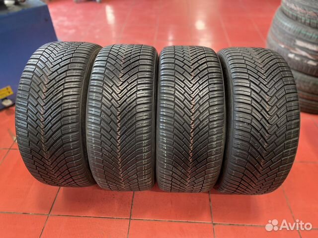 Continental AllSeasonContact 215/45 R16