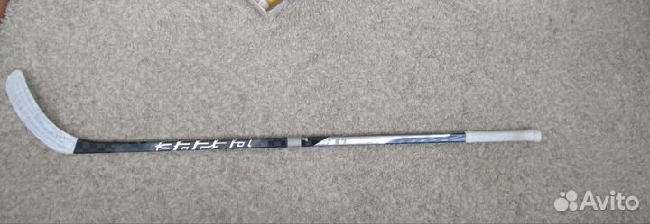 Клюшка Заряд т100