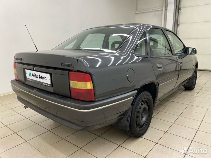 Opel Vectra 1.6 МТ, 1990, 232 334 км