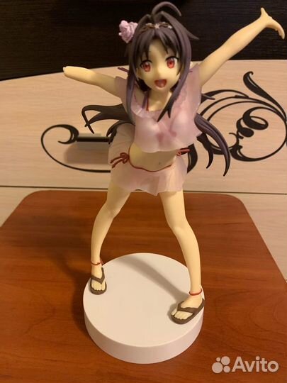 Статуэтка аниме из Японии