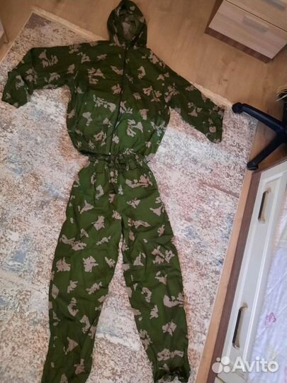 Военный костюм