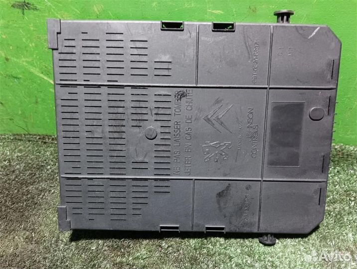 Блок комфорта (коммутационный) Citroen C5 2009