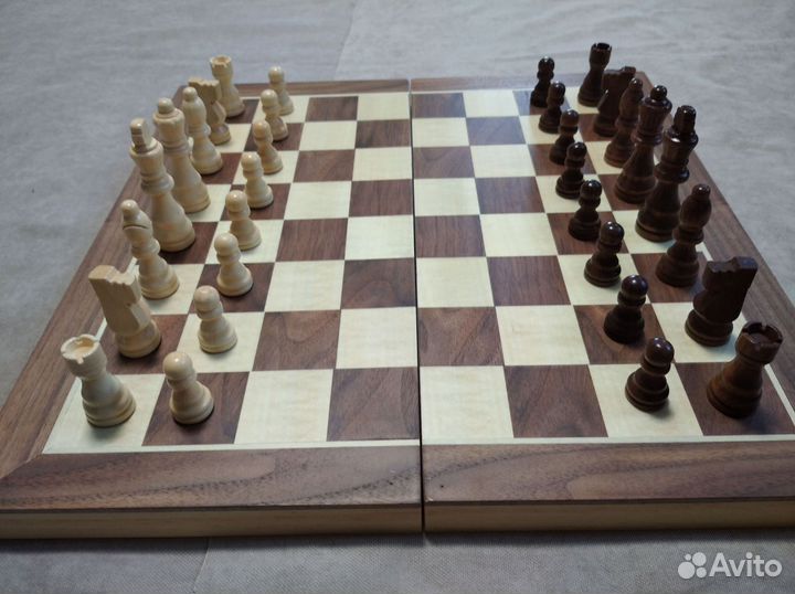 Шахматы деревянные, магнитные с доской 40 см