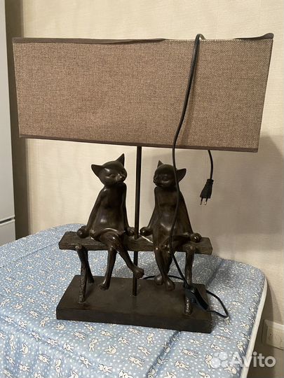 Лампа настольная с абажуром бу