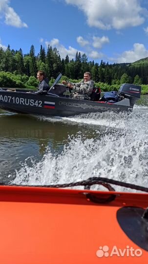 Продам водометную лодку