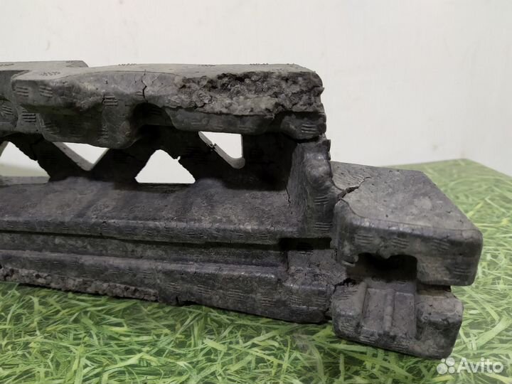 Абсорбер (Наполнитель) переднего бампера перед. BM