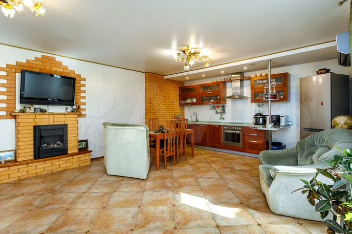 Дом 156 м² на участке 10 сот.