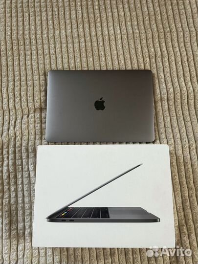 Macbook pro 13 256 2020