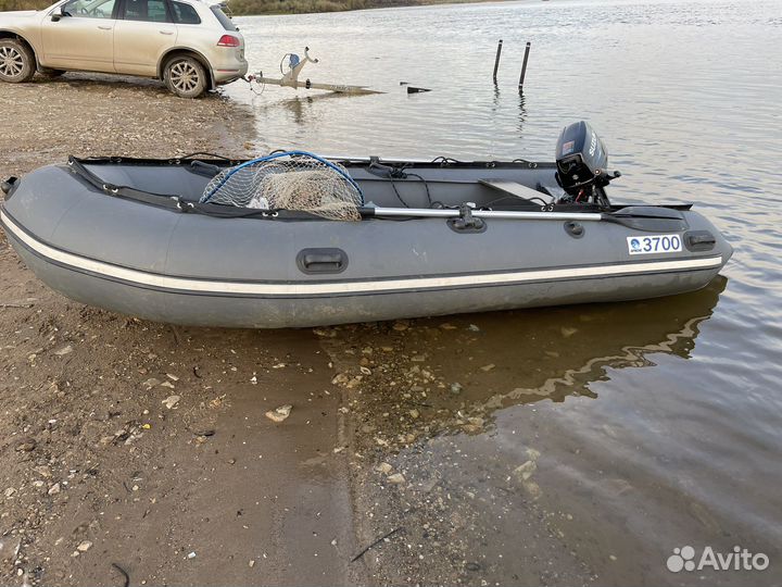 Продам лодку