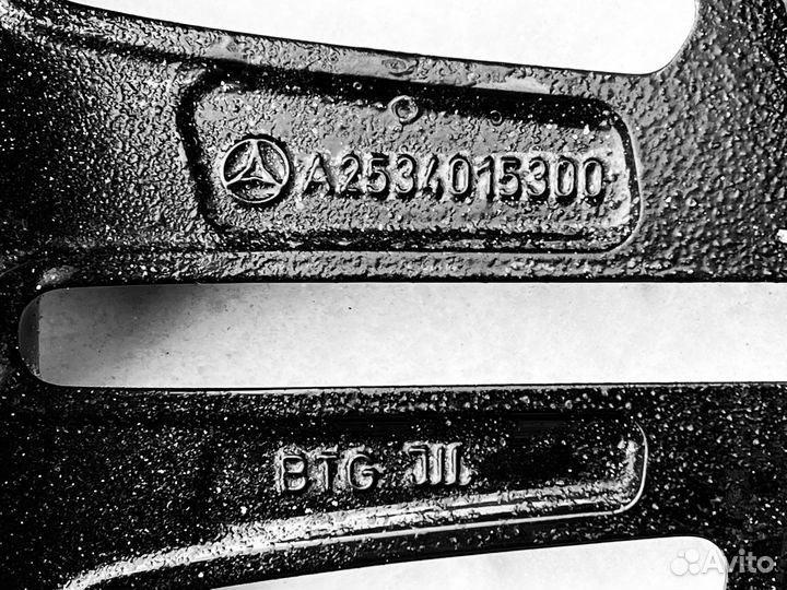 Зимний комплект Mercedes AMG R19 с шинами Michelin