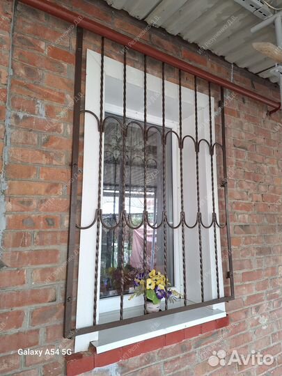 Решетки на окна 2.65х2 м