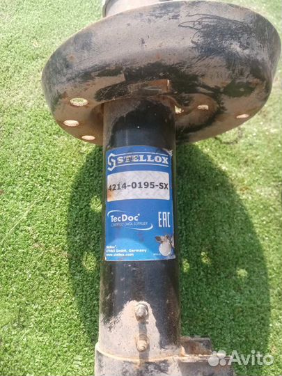 Амортизатор передний Opel Vectra B