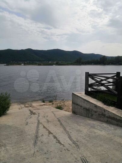 Дом 160 м² на участке 4 сот.