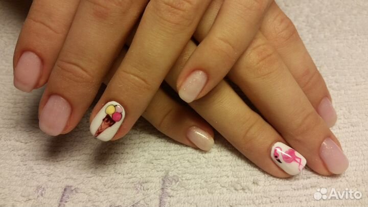 Модель на наращивание ногтей маникюр
