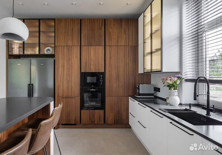 Кухня угловая с островом