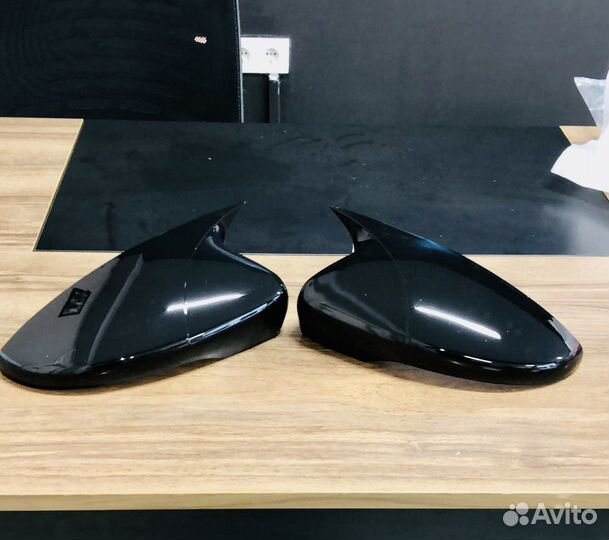 Накладка на зеркала VW Jetta 6