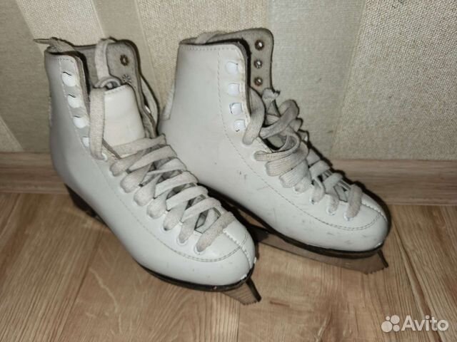 Профессиональные фигурные коньки