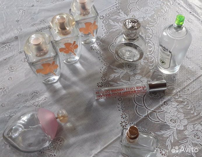 Пустые флаконы от парфюма versace yves rosher avon