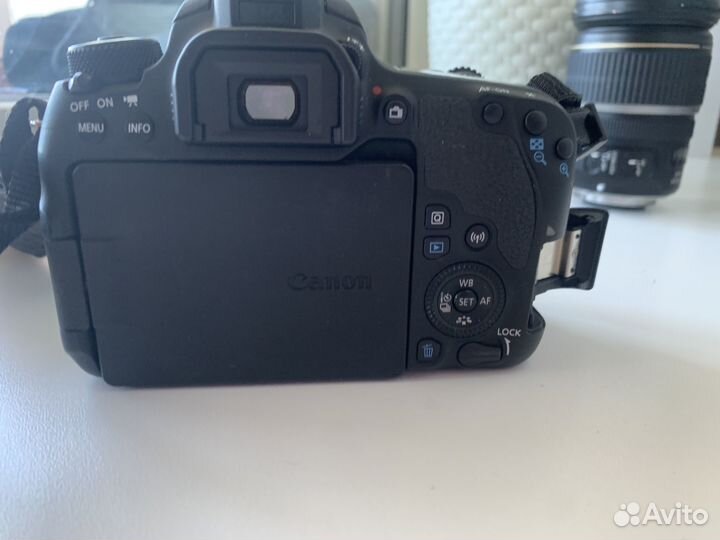 Фотоаппарат Canon eos 77d body