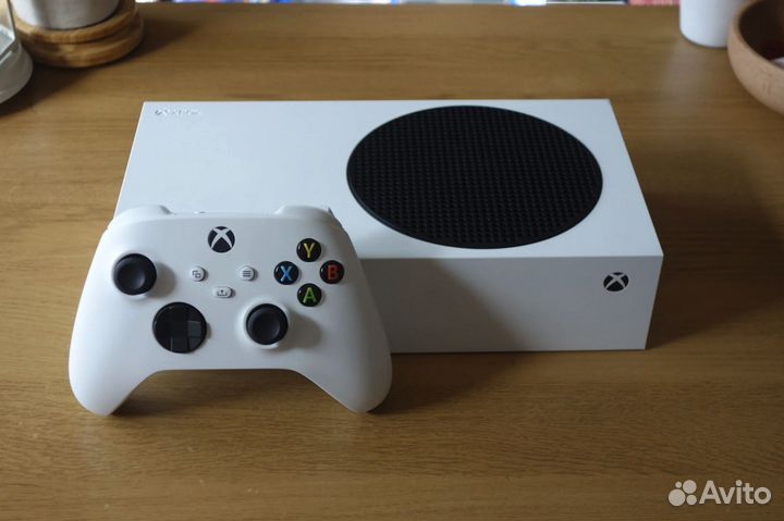Прокат Xbox с премиум подпиской на 100 игр