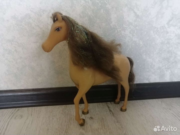 Лошадь для кукол
