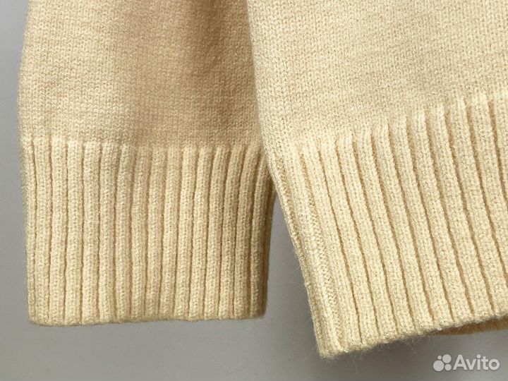 Sweater Ami Paris Beige