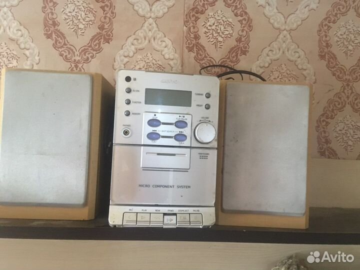 Музыкальный центр sanyo