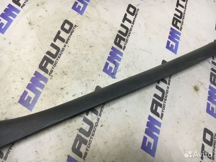 Накладка порога передняя левая Рено Меган 2