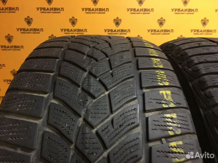 Goodyear UltraGrip Performance 225/55 R17 101V