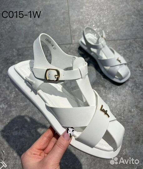 Сандалии женские