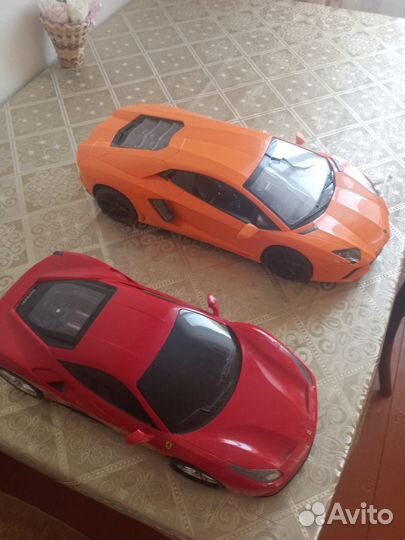 Продам 2 машинки большие