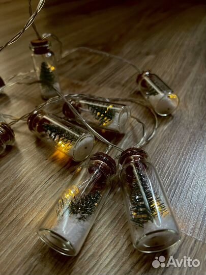 Новогодние лампочки