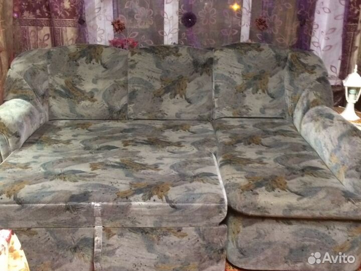 Угловой диван