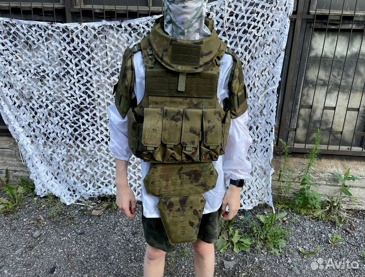 Бронежилет полный комплект