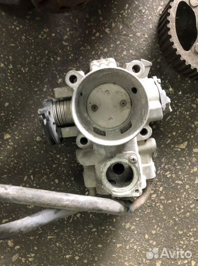 Головка, коленвал поршня и т. д