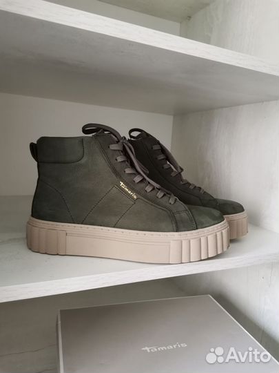 Ботинки женские