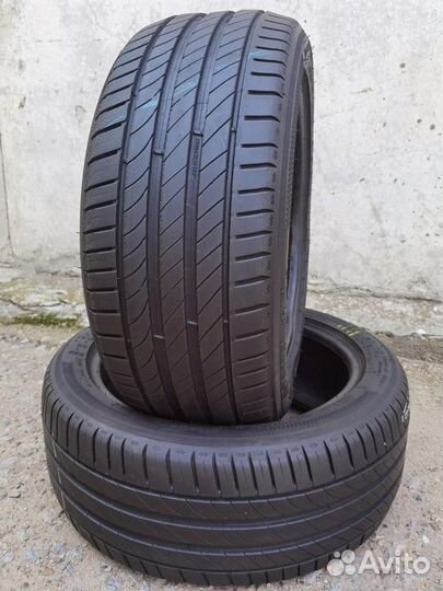 Kleber Dynaxer UHP 225/45 R17 94W