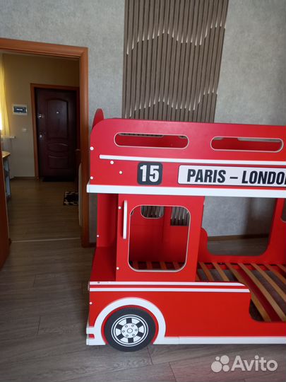Кровать детская двухярусная автобус