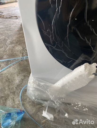 Стиральная машина wspe6h616w мятая