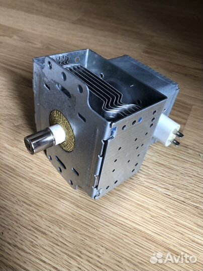 Магнетрон микроволновой печи