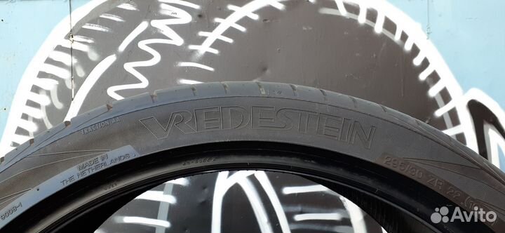 Vredestein Ultrac Vorti 295/30 R22