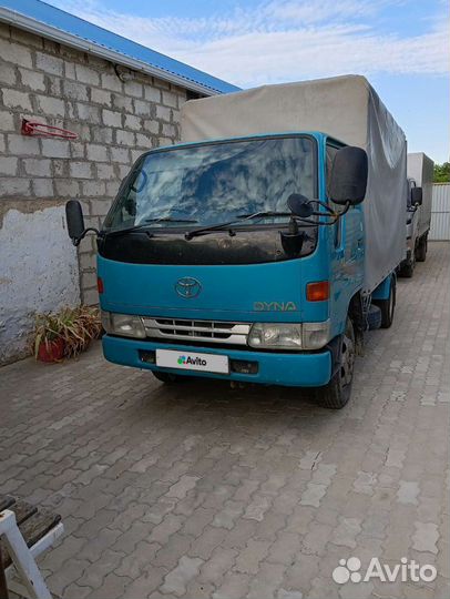 Toyota Dyna бортовой, 1998