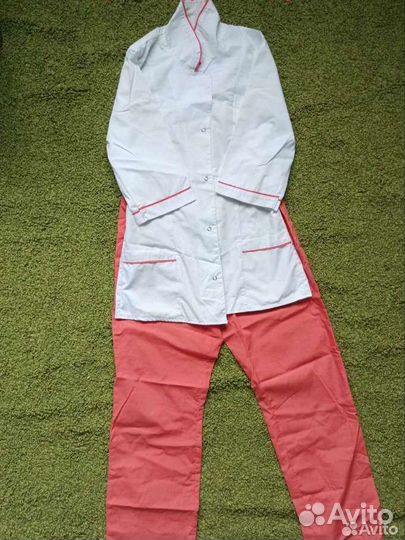 Медицинский халат женский