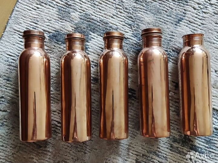 Медная бутылка