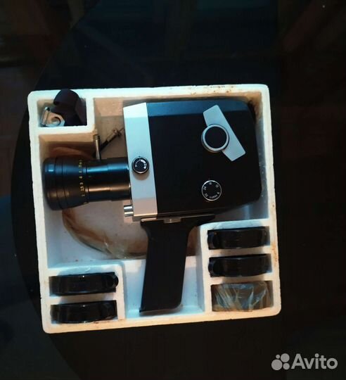 Кинокамера кварц 1х8с 2 вместе с кассетой кс-8